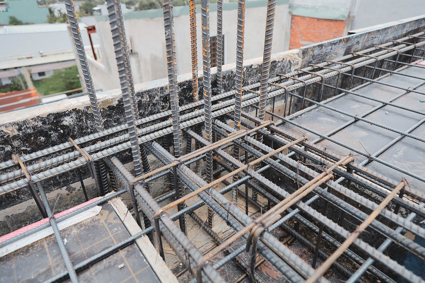 quy trình bố trí thép sàn 2 lớp đúng kỹ thuật