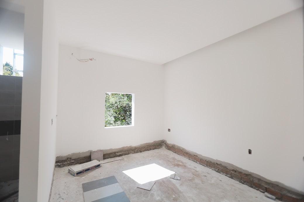 tường trát bao lâu mới được bả